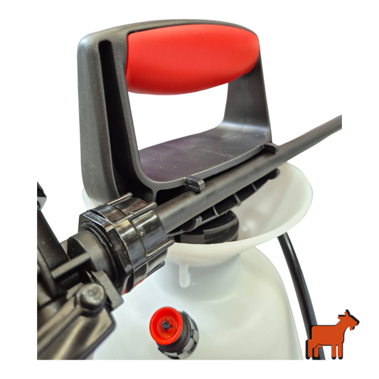 Close-up of adjustable cone nozzle on Solo 409 pressure sprayer