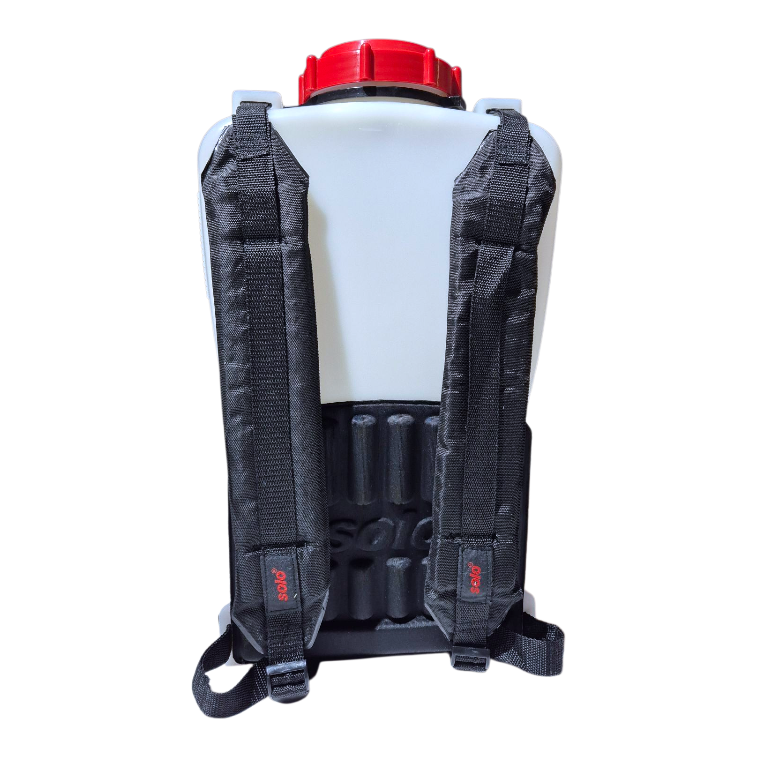 Solo 417Li-S large tank opening for easy filling with visible level markings